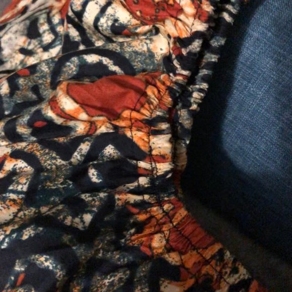 African Print Skirt and Blouse - Picture 5 of 7